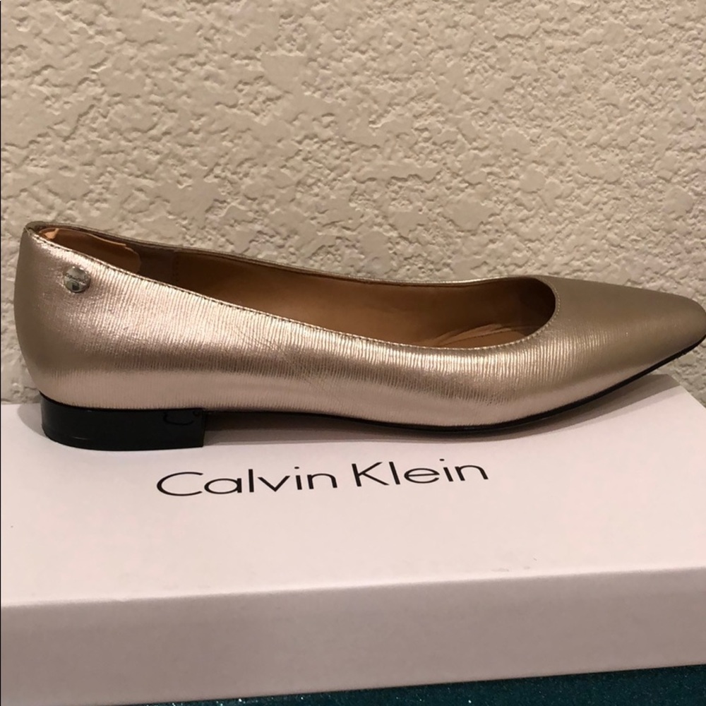 COMMENT & OFFER FOR PRICE DROP⬇️⬇️😊